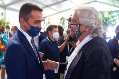 Beppe Grillo lascia la politica? Il retroscena che agita il M5s