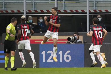 Ibrahimovic tranquillizza i tifosi del Milan sull’infortunio: “Torno tra…”