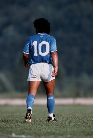Diego Armando Maradona: l’importanza di saper cadere
