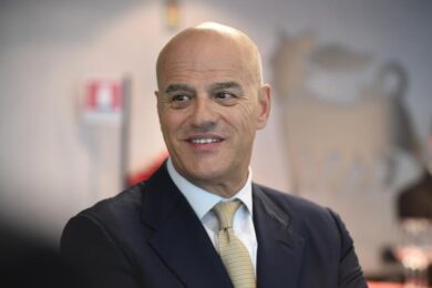 Recovery Fund, Conte vuole i top manager di Eni, Fs ed Enel. Rumors
