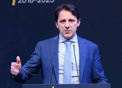 Tridico: “Cig a 6.6 mln di lavoratori”, ma 3mila persone non hanno preso nulla