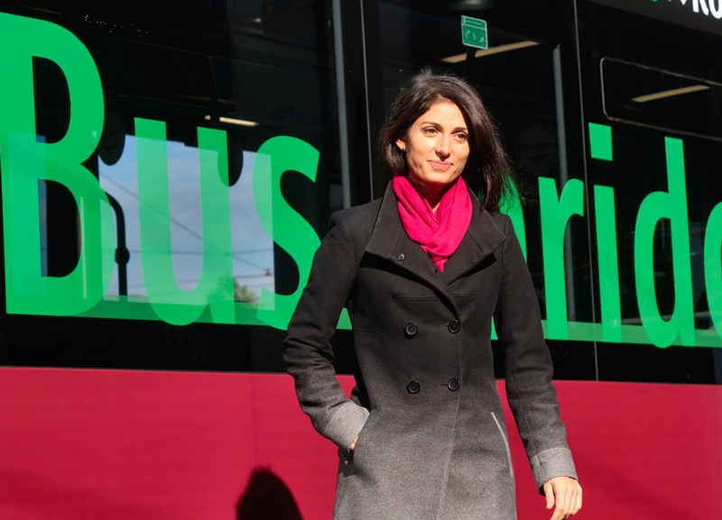 Coronavirus, la grande abbuffata della Raggi. Anche all’Atac il premio Covid Coronavirus, la grande abbuffata della Raggi. Anche all’Atac il premio Covid