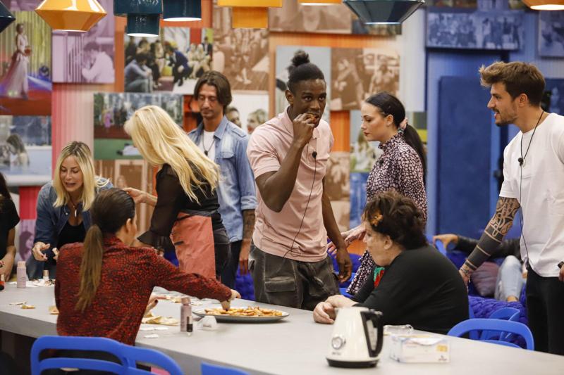 Grande Fratello Vip 5: Zenga Jr, Samantha De Grenet e… 6 nuovi concorrenti del Gf Vip 5