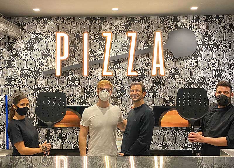 Il Covid non ferma i sogni di due giovani food influencer: aperti tre locali Il Covid non ferma i sogni di due giovani food influencer: aperti tre locali
