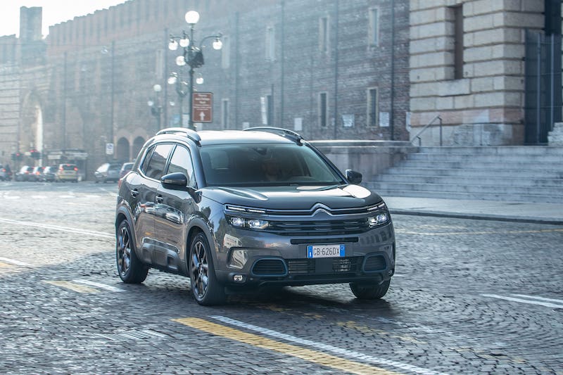 Alla scoperta dei Monti Lessini con Citroën C5 Aircross Hybrid Plug-in