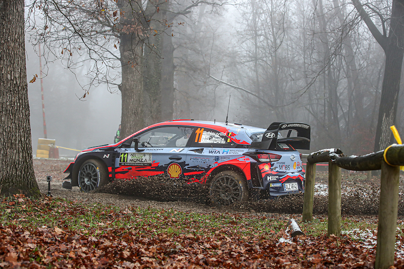 WRC, Rally di Monza, la Citroen di Rossel leader tra le WRC2 WRC, Rally di Monza, la Citroen di Rossel leader tra le WRC2