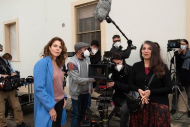 Sulla giostra, iniziate le riprese del film con Claudia Gerini