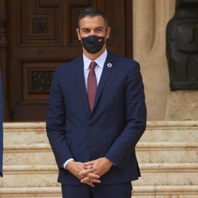 Covid, Spagna: Pedro Sanchez prevede 20 milioni di vaccinati entro metà 2021