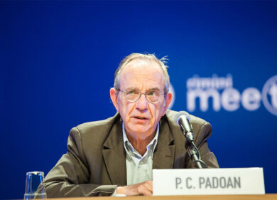 Unicredit, Padoan: “L’addio di Mustier? Mps non c’entra nulla”