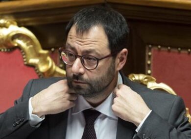 Recovery Plan da 196 miliardi: 74,3 vanno al Green, 9 alla Sanità