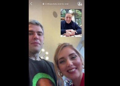 Ambrogino d’Oro, la videochiamata di Berlusconi ai “Ferragnez”