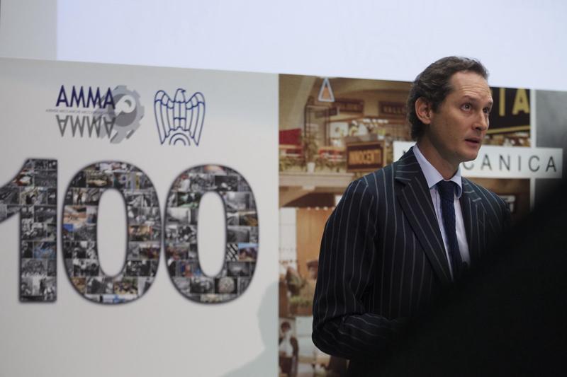 Elkann/ La coca di Lapo, gli affari di famiglia e il New York Times italiano Elkann/ La coca di Lapo, gli affari di famiglia e il New York Times italiano