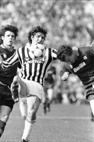 Calcio, Paolo Rossi: “Era, è e sarà sempre emblema del tricolore italiano”