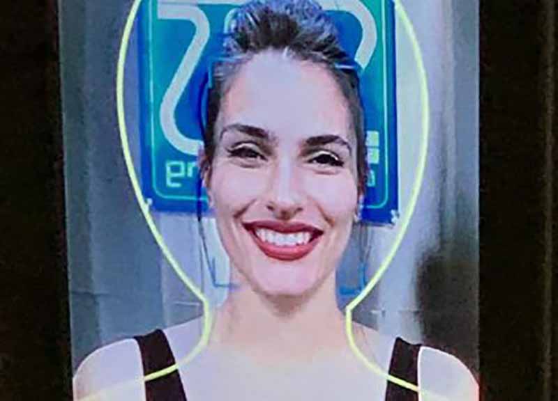 La ragazza che sorride durante la pandemia fa volare Sms engineering in Europa La ragazza che sorride durante la pandemia fa volare Sms engineering in Europa