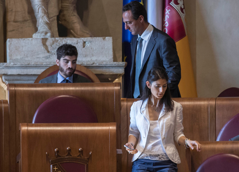 Roma, l’M5S nel caos. Stefàno a De Vito: “Hai commesso un reato gravissimo” Roma, l’M5S nel caos. Stefàno a De Vito: “Hai commesso un reato gravissimo”