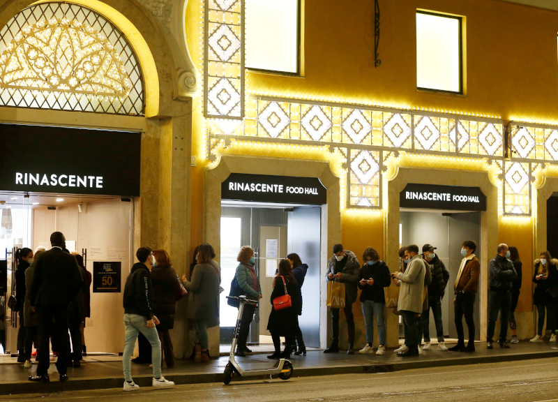 Megastore e mercati aperti nei weekend: nel Lazio via libera allo shopping Megastore e mercati aperti nei weekend: nel Lazio via libera allo shopping
