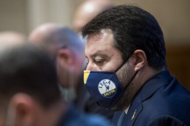 Salvini distrutto: Lega con un solo punto di vantaggio sul Pd