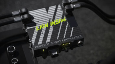 Peugeot svela la HYBRID4 500kW