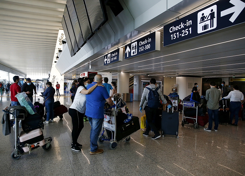 Coronavirus, Fiumicino e Ciampino al collasso: “Ripresa del settore nel 2023” Coronavirus, Fiumicino e Ciampino al collasso: “Ripresa del settore nel 2023”