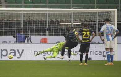 Inter, 1-0 sofferto al Napoli: Conte ringrazia Handanovic e il palo