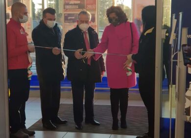 Patrizio Podini taglia il nastro del primo MD a Velletri, il 40° nel Lazio