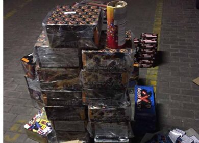 Capodanno in zona rossa: sarà un delirio di botti e fuochi. Primo sequestro