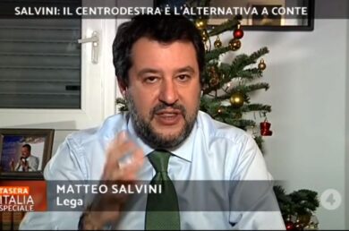 Lega, Salvini ignora ostentatamente Giorgetti. VIDEO