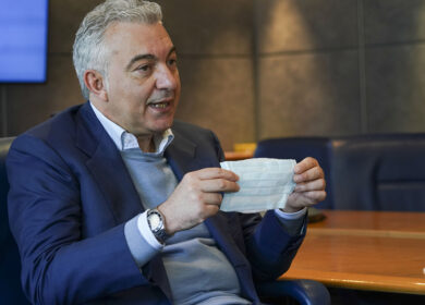 Vaccino Covid: Arcuri, piano a rischio se parte la terza ondata