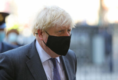 Inghilterra, Boris Johnson: lockdown rigido a Londra a Natale. ‘Stay at home’