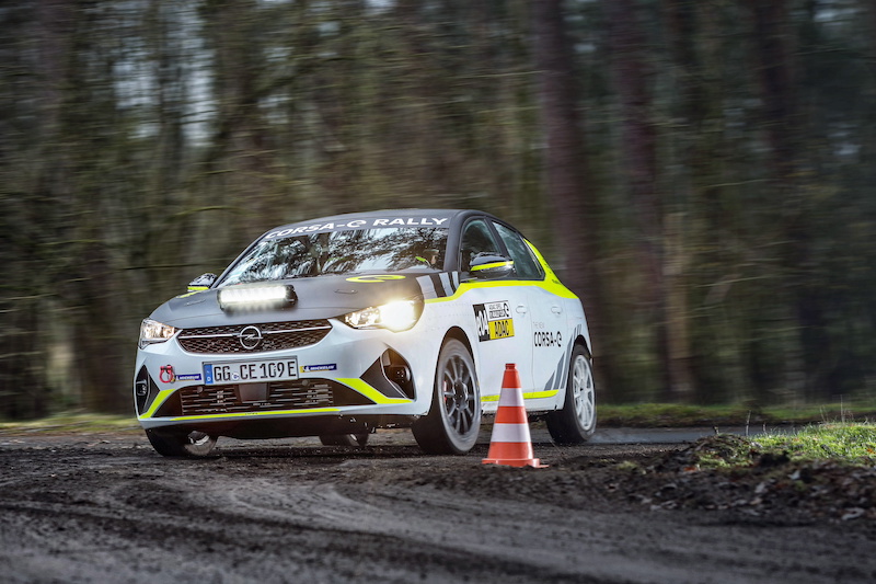Si accendono i riflettori sull’ ADAC Opel e-Rally Cup Si accendono i riflettori sull’ ADAC Opel e-Rally Cup