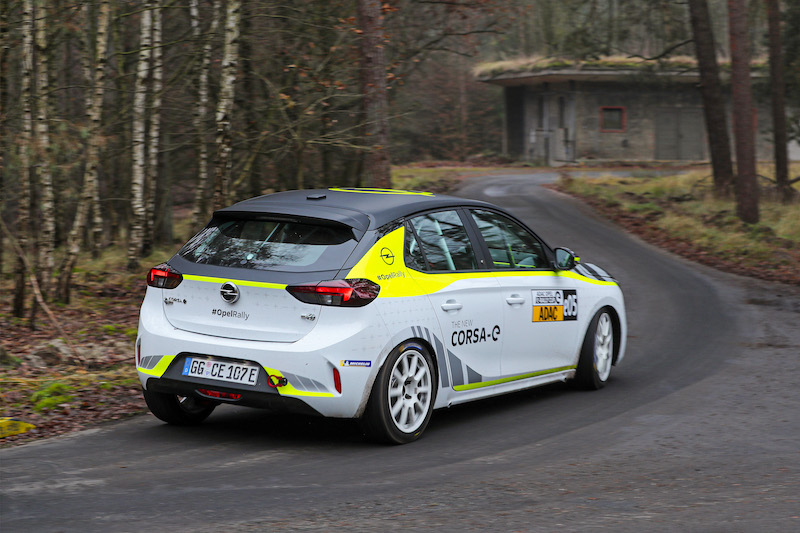 Si accendono i riflettori sull’ ADAC Opel e-Rally Cup Si accendono i riflettori sull’ ADAC Opel e-Rally Cup