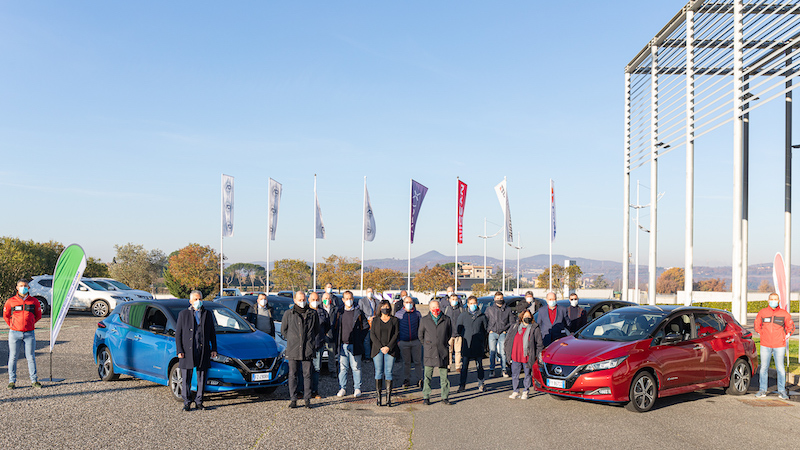 Nasce la scuola guida di mobilità elettrica firmata Nissan e UNASCA Nasce la scuola guida di mobilità elettrica firmata Nissan e UNASCA