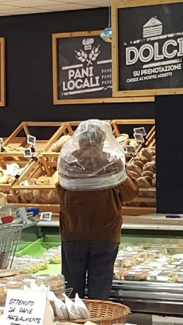 Coronavirus, le regole sul Natale? Un mistero anche per Einstein. GALLERY