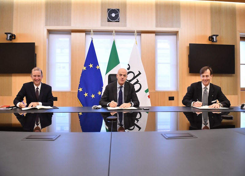 CDP, Eni e Snam, firmato accordo per decarbonizzazione del sistema energetico CDP, Eni e Snam, firmato accordo per decarbonizzazione del sistema energetico