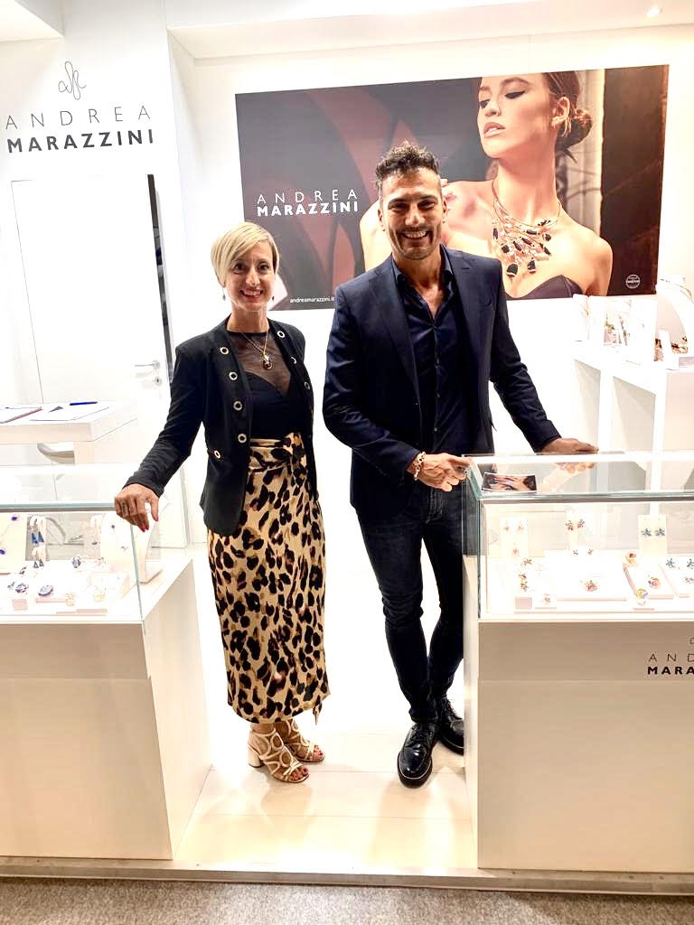 Fashion, le aziende del bijoux contro la crisi Fashion, le aziende del bijoux contro la crisi