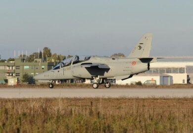 Leonardo: consegnati all’Aeronautica Militare i primi due M-345