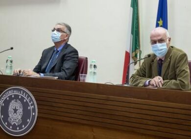 “Conte ha giocato da solo, Renzi leader di palazzo”/ LE PAGELLE DI FINE ANNO
