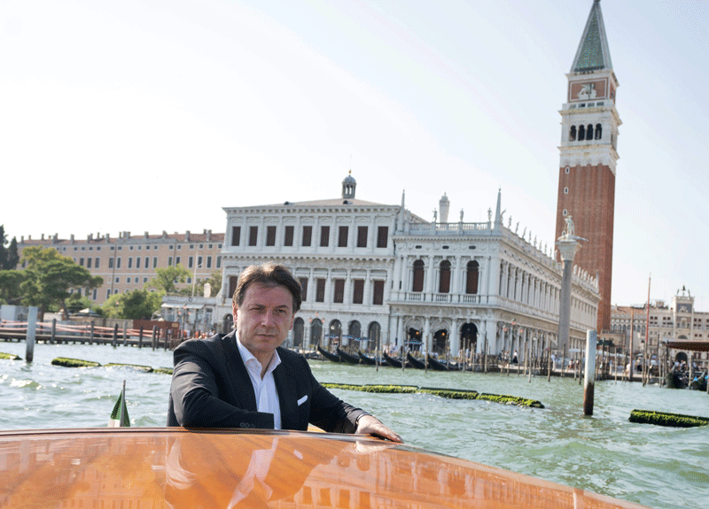 Galleria foto '“Conte ha giocato da solo, Renzi leader di palazzo”/ LE PAGELLE DI FINE ANNO' - foto 1