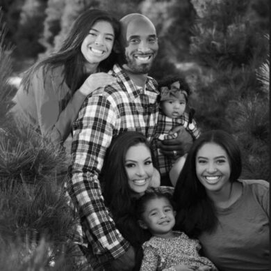 Kobe Bryant, il primo natale senza lui e Gianna. La moglie: “Sempre insieme”