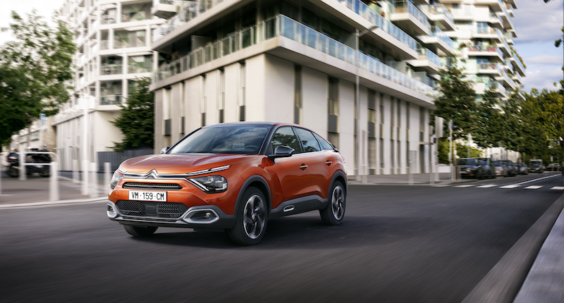 Nuova Citroën C4 e Nuova Citroën ë-C4 – 100% ëlectric si producono in Spagna Nuova Citroën C4 e Nuova Citroën ë-C4 – 100% ëlectric si producono in Spagna