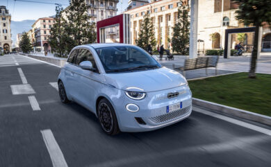 Nuova 500: arrivano i servizi vocali di Amazon Alexa