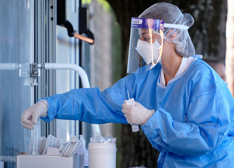 Coronavirus Roma: crescono i casi, i tamponi e i decessi: +12 rispetto a ieri Coronavirus Roma: crescono i casi, i tamponi e i decessi: +12 rispetto a ieri