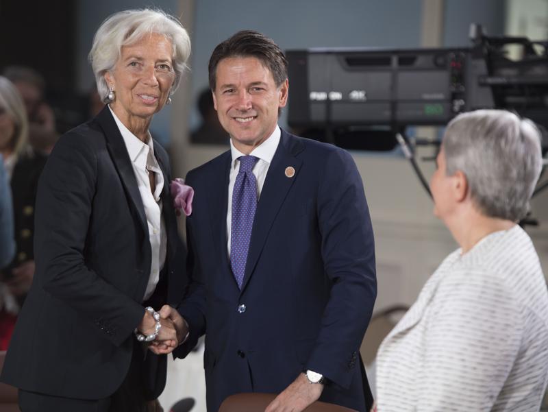 Galleria foto '“Mercati, rischio debito italiano senza Bce e Mes. Puntare ancora sul tech”' - foto 1