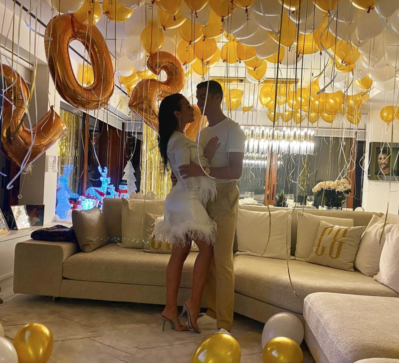 Georgina Rodriguez, super dedica di Capodanno a Cristiano Ronaldo. FOTO Georgina Rodriguez, super dedica di Capodanno a Cristiano Ronaldo. FOTO