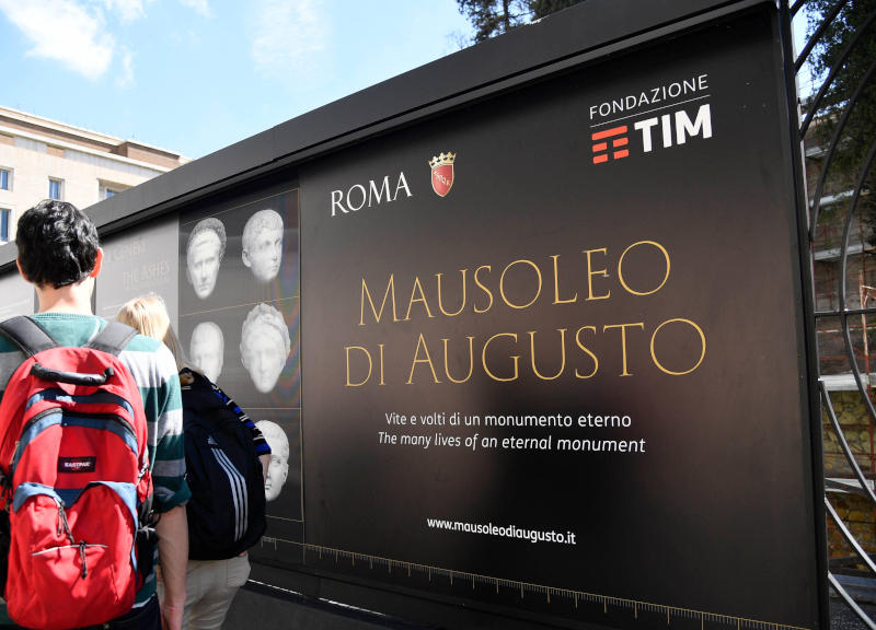 Mausoleo di Augusto: all’apertura Raggi inviti anche Rutelli, Alemanno, Marino