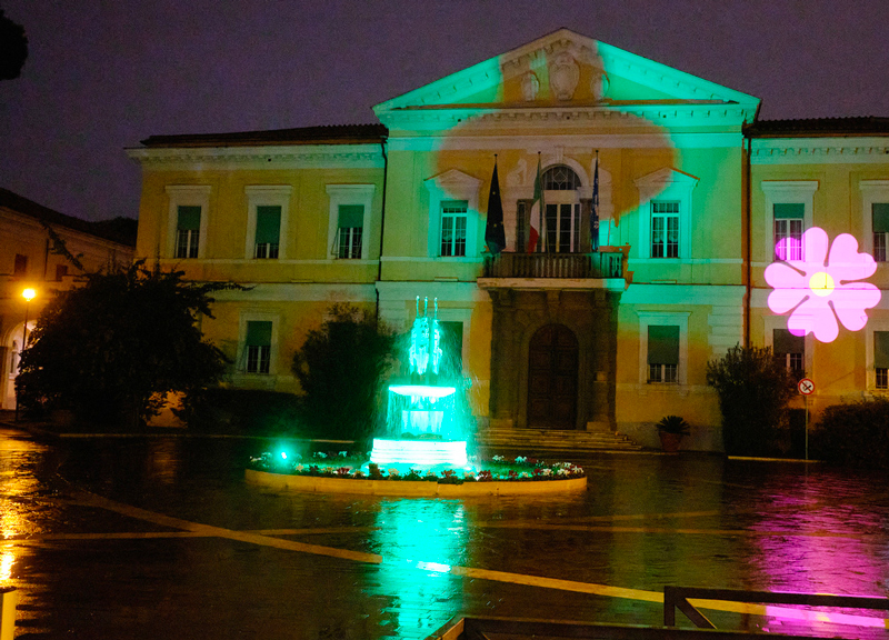 Galleria foto 'Virus: il vaccino alla romana diventa vaccino di Stato. In estate via libera' - foto 4