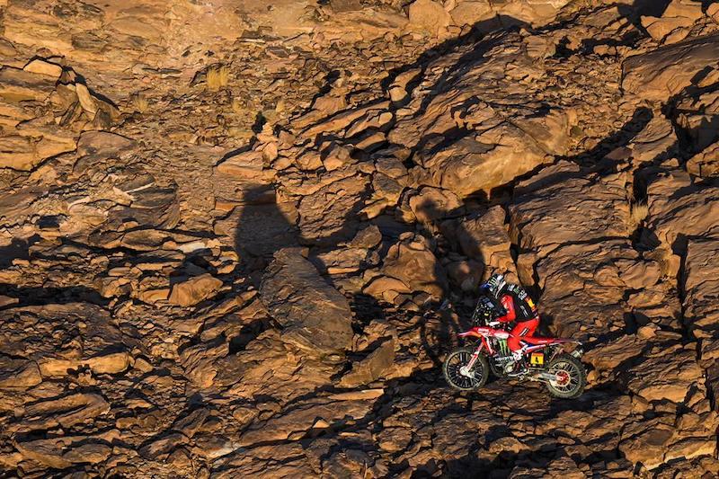 Dakar 2021, Al-Attiyah firma anche la tappa 4 Dakar 2021, Al-Attiyah firma anche la tappa 4