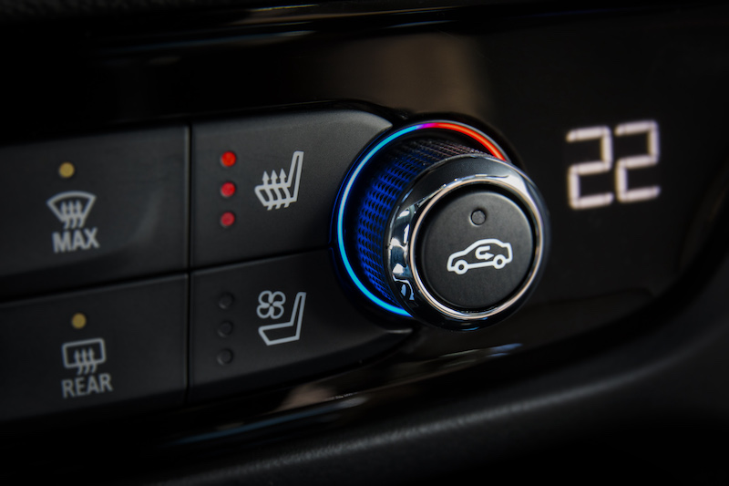 Opel, tante soluzioni tecnologiche per affrontare l’inverno in sicurezza Opel, tante soluzioni tecnologiche per affrontare l’inverno in sicurezza