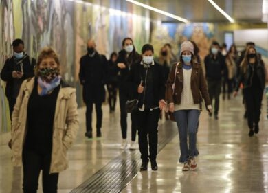 Lombardia in zona arancione, Fontana: “Superare modello a colori”