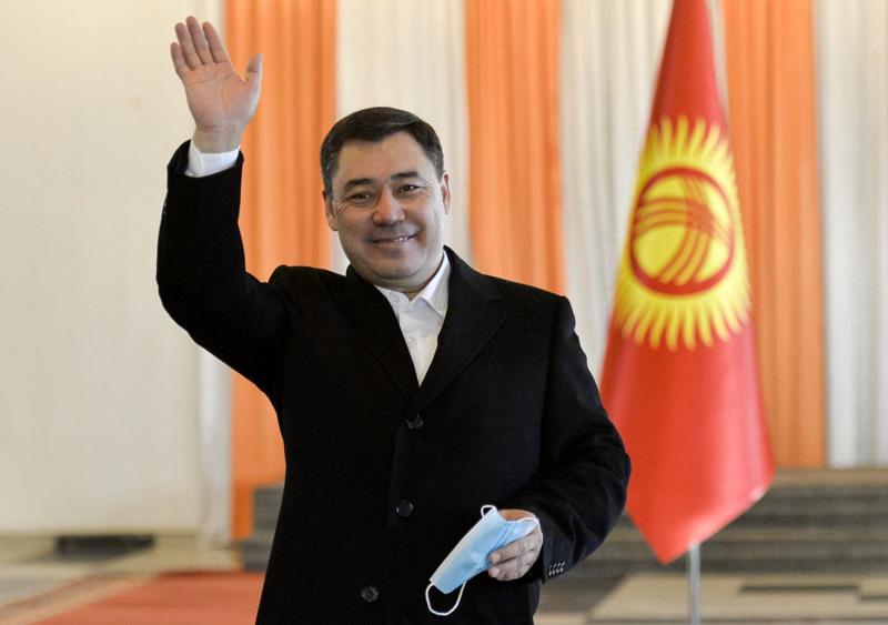 Kirghizistan, Japarov nuovo presidente: un referendum gli assegna ampi poteri Kirghizistan, Japarov nuovo presidente: un referendum gli assegna ampi poteri